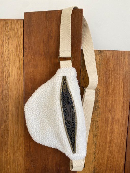 Sac banane enfant en moumoute écru
