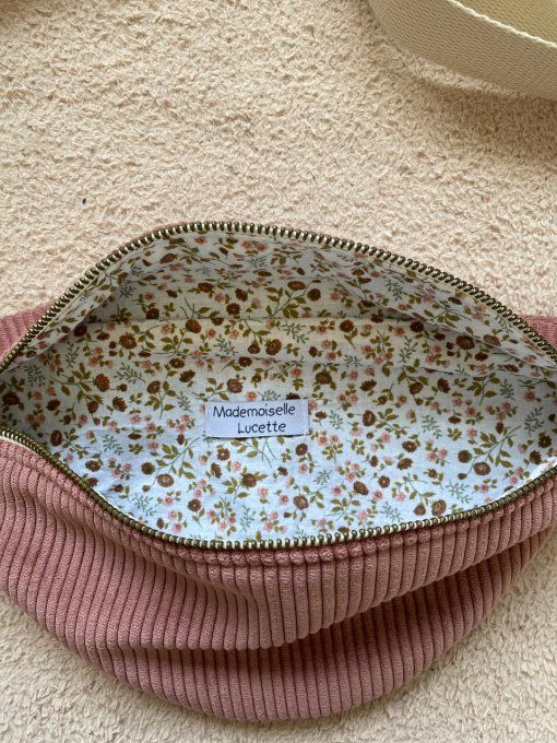 Sac banane en velours côtelé vieux rose